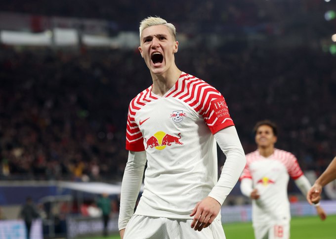Newcastle Accelerate Chase for RB Leipzig’s Šeško Amid Isak Exit Threat