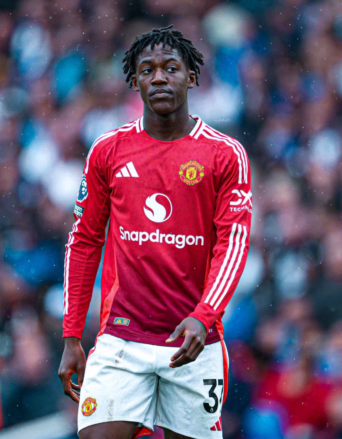 Kobbie Mainoo Pushes for Loan Exit from Manchester United