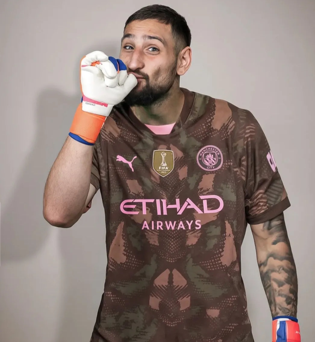 Man City reach full agreement to sign Gigio Donnarumma